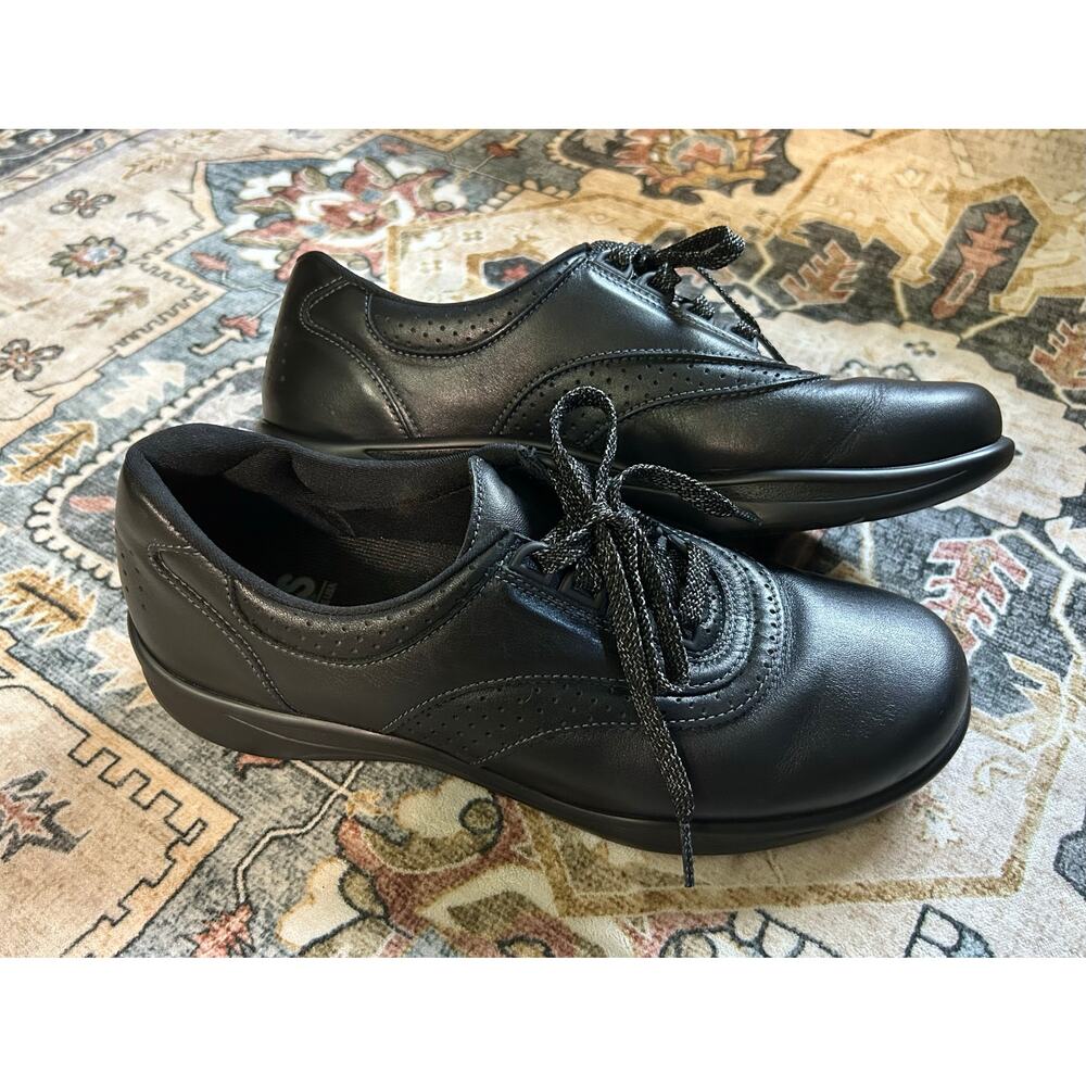 SAS Black Leather Loafers - Picture 3 of 13